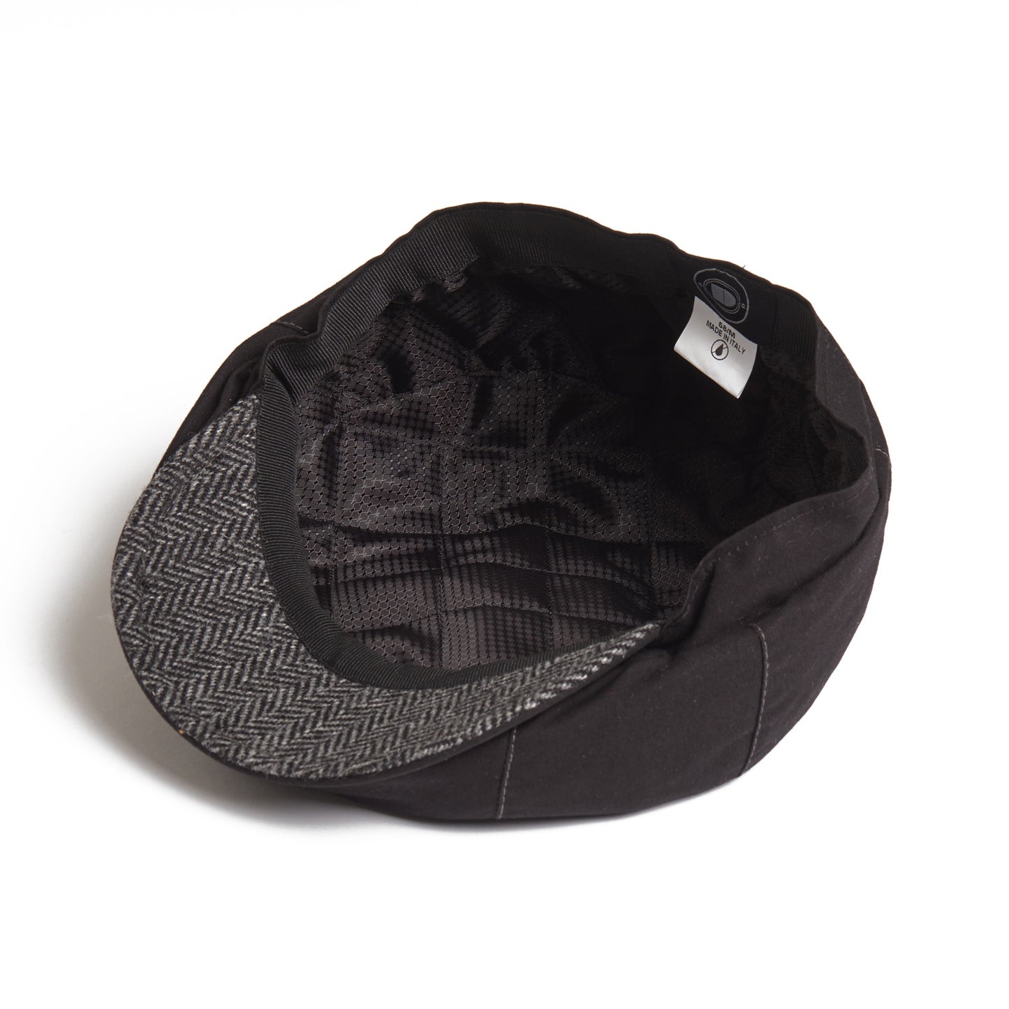 Josh - Carbon (Italian Waterproof Cap)