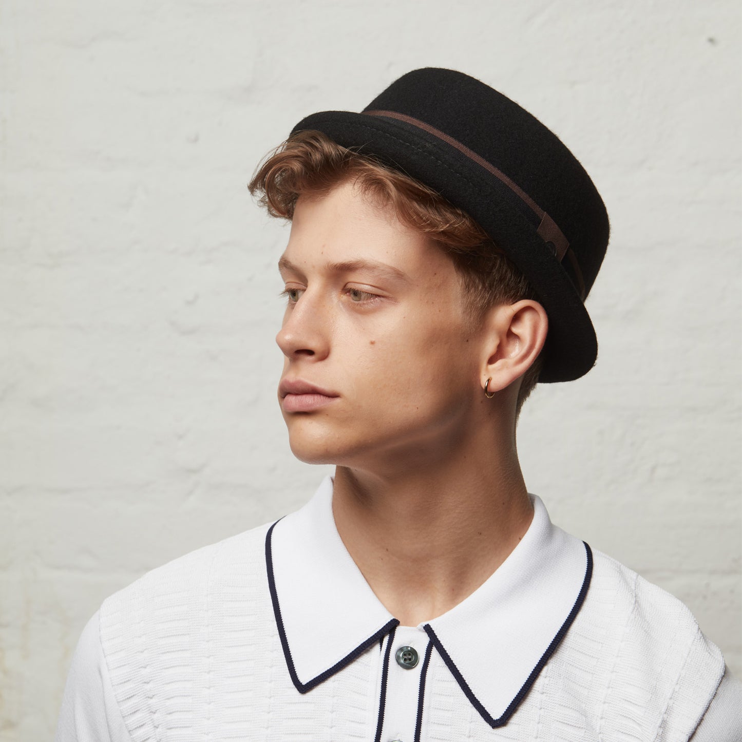 Leo - Black