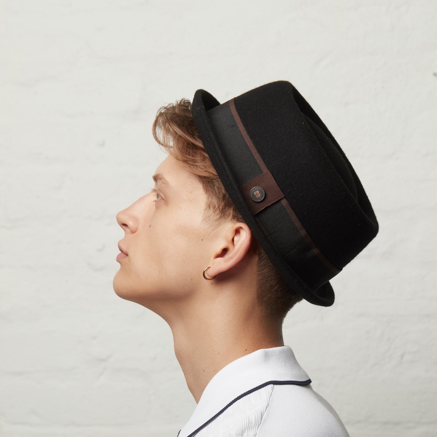 Leo - Black