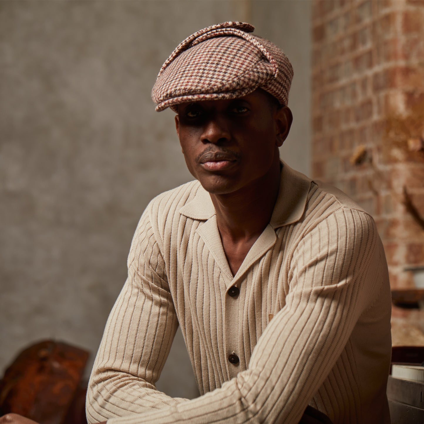 LOGAN tweed virgin wool cap with earflaps, Made in Italy cap - Beige