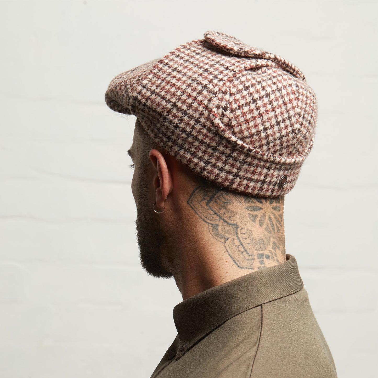 LOGAN tweed virgin wool cap with earflaps, Made in Italy cap - Beige