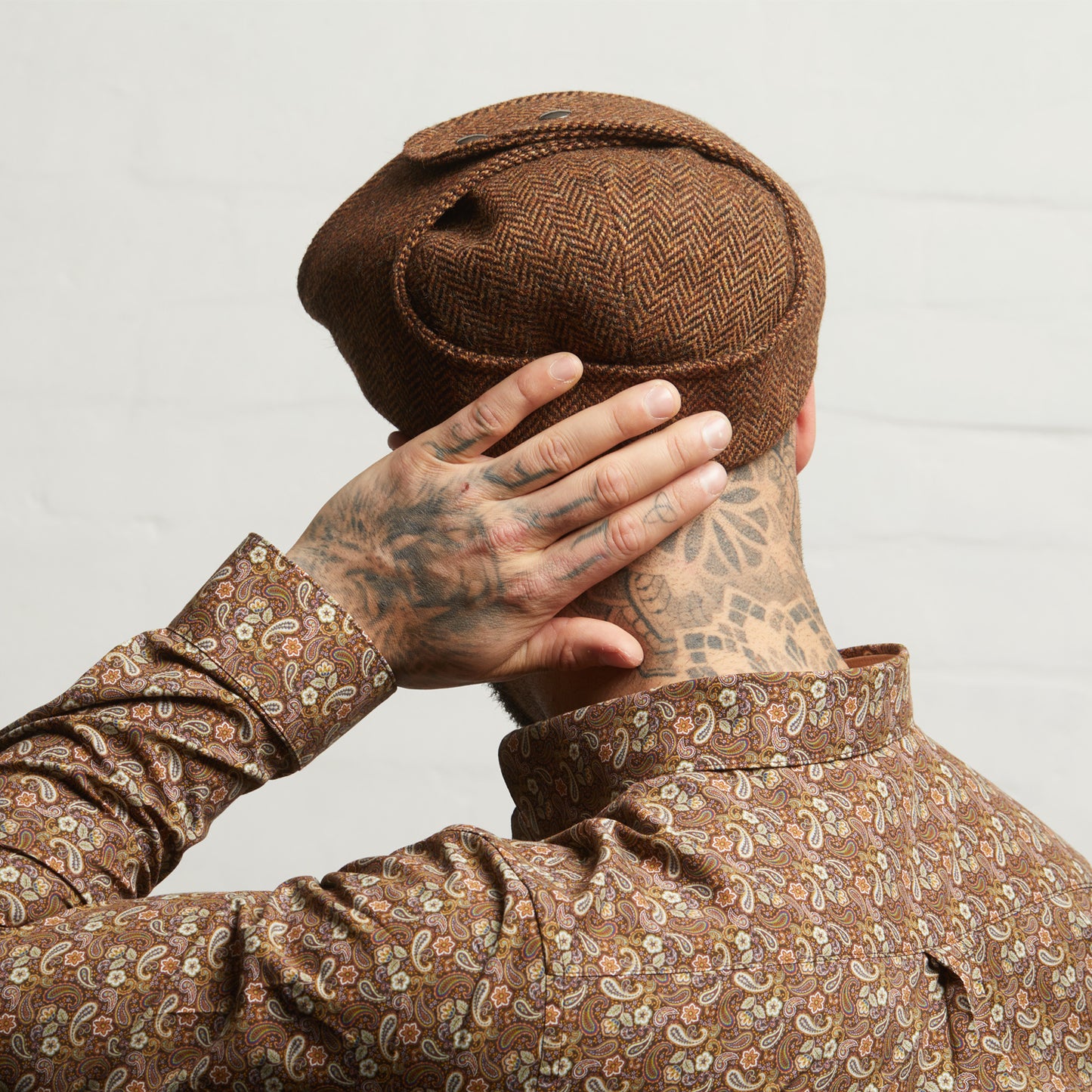 LOGAN tweed virgin wool cap with earflaps, Made in Italy cap - Chestnut