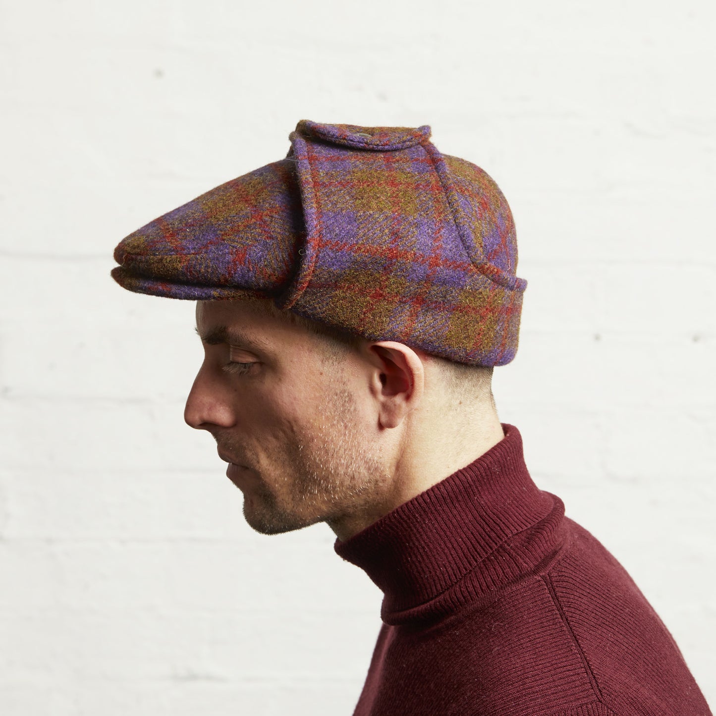 LOGAN tweed virgin wool cap with earflaps, Made in Italy cap - Grape