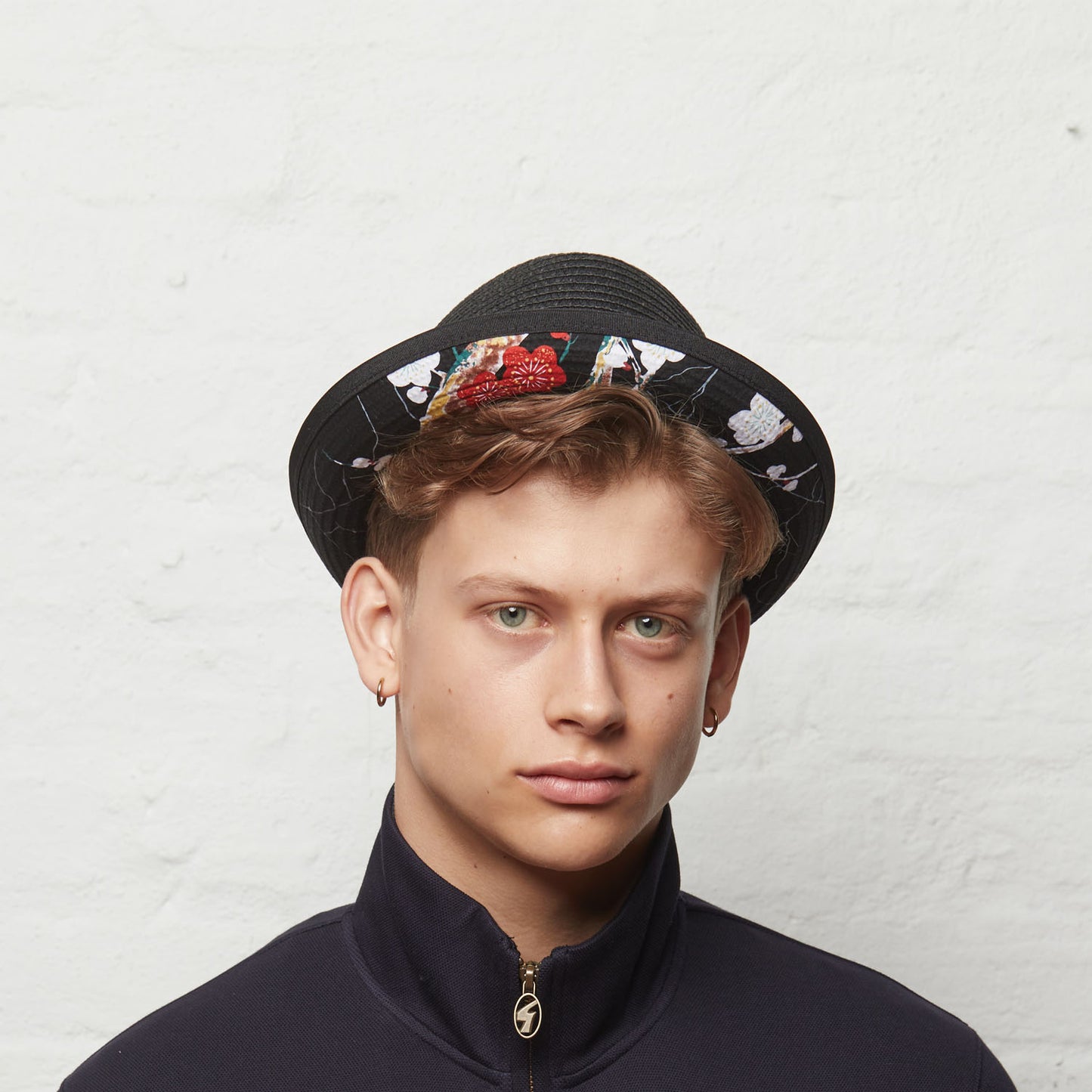 Tommy – Black